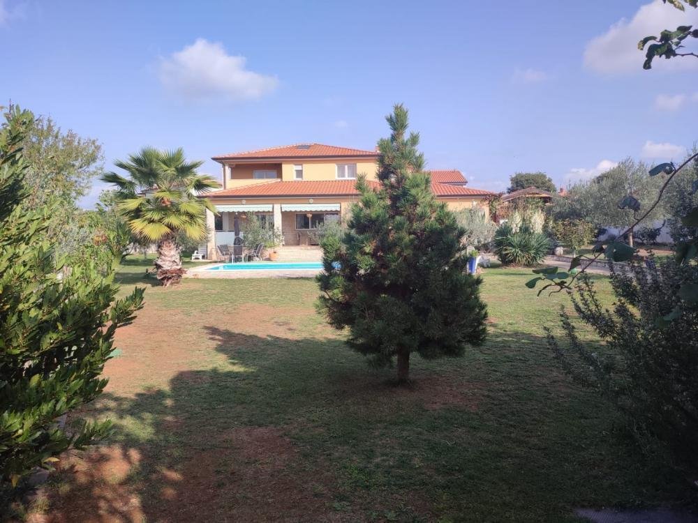 Villa in Galizana, Istria County, Croatia 1 - 12333863