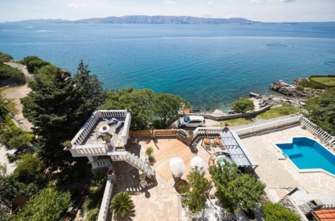 Villa in Grad Novi Vinodolski, Primorje-Gorski Kotar County, Croatia 1 - 13339298