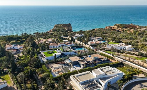 House in Porches, Algarve, Portugal 1