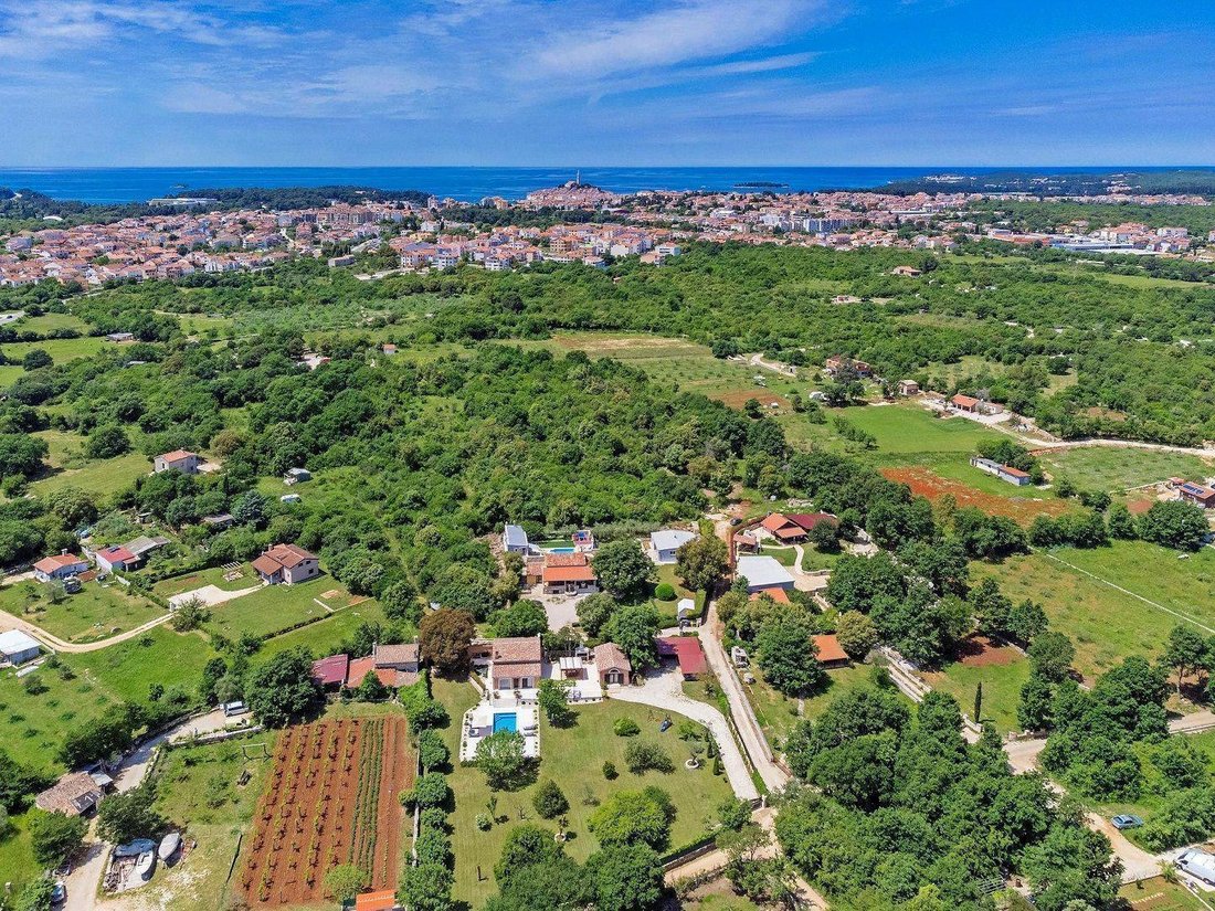 Villa in Rovinj, Istria County, Croatia 4 - 14476811
