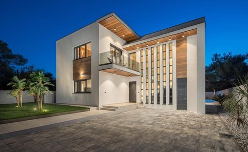 Villa in Umag, Gespanschaft Istrien, Kroatien 1