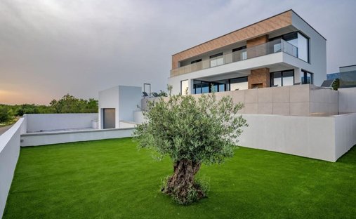 Villa in Grad Crikvenica, Primorje-Gorski Kotar County, Croatia 1