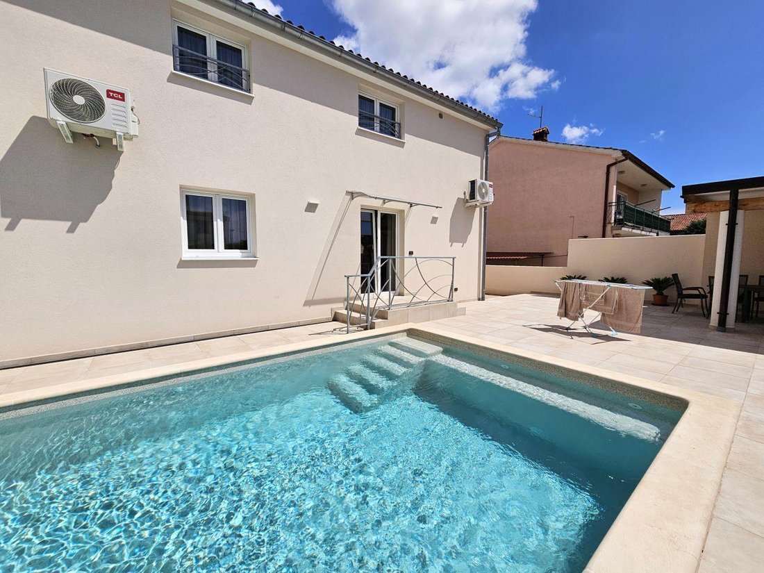 Villa in Grad Pula, Istria County, Croatia 5 - 14434866