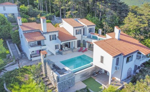 Villa in Grad Opatija, Primorje-Gorski Kotar County, Croatia 1
