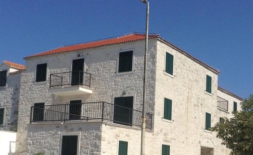 Dol, Split-Dalmacia, Croacia 1