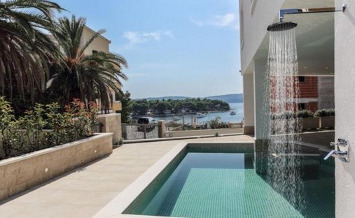 Villa in Zedno, Split-Dalmatia County, Croatia 1