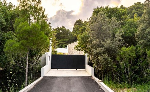 Villa in Kampor, Primorje-Gorski Kotar County, Croatia 1