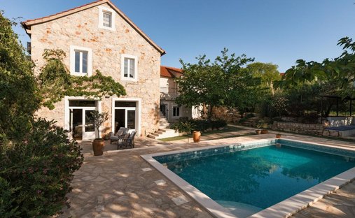 Villa in Velo Grablje, Split-Dalmatia County, Croatia 1