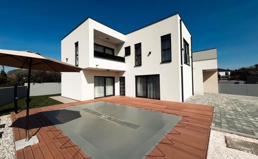 Villa in Pomer, Istria County, Croatia 1