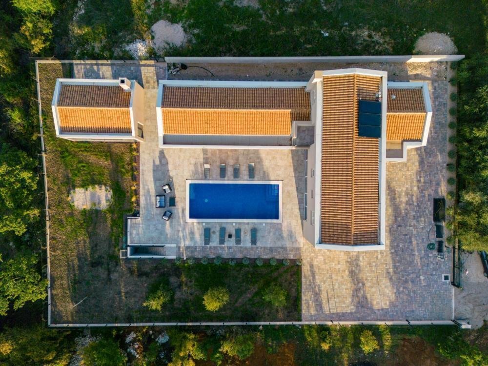Villa in Labin, Istria County, Croatia 2 - 14362652