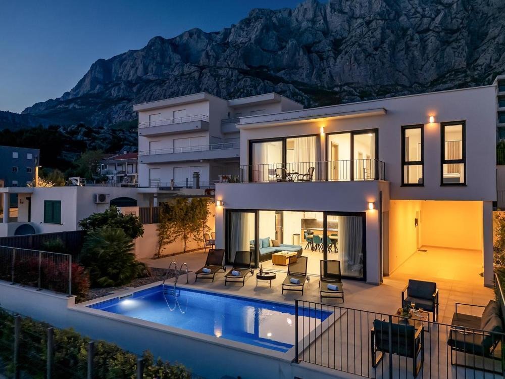 Villa in Makarska, Split-Dalmatia County, Croatia 5 - 14358027