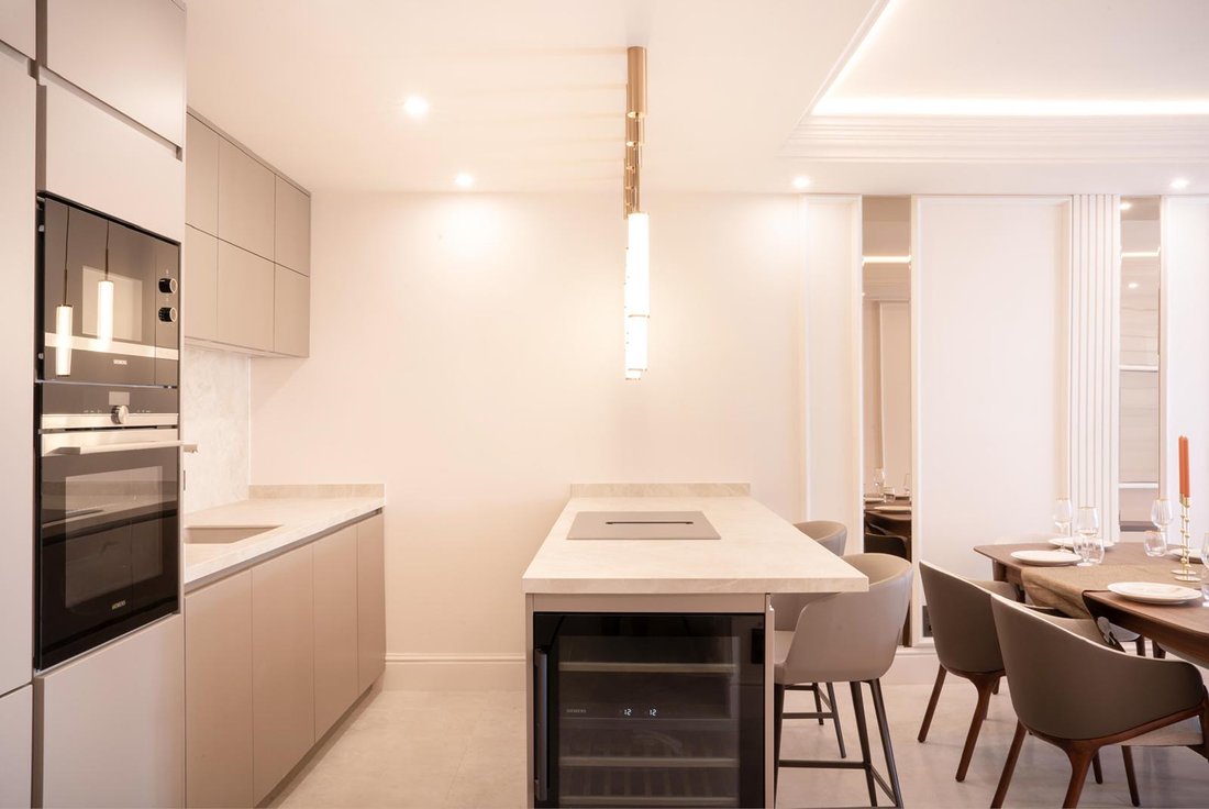Apartment in Cancelada, Estepona, Andalusia 2 - 15378580