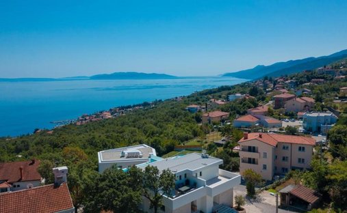 Villa in Grad Opatija, Primorje-Gorski Kotar County, Croatia 1
