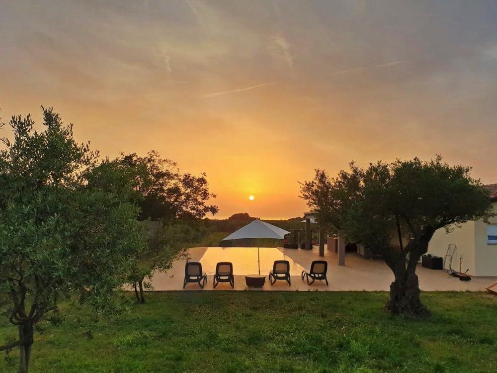 Villa in Novigrad, Istria County, Croatia 1 - 13281989