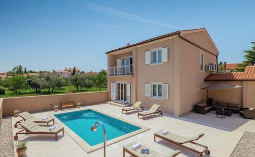 Villa in Grad Pula, Istria County, Croatia 1