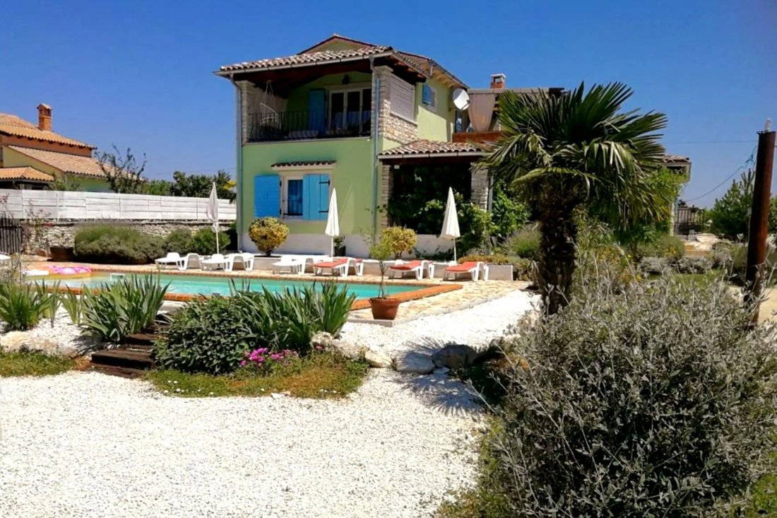 Villa in Svetvincenat, Istria County, Croatia 1 - 15230537