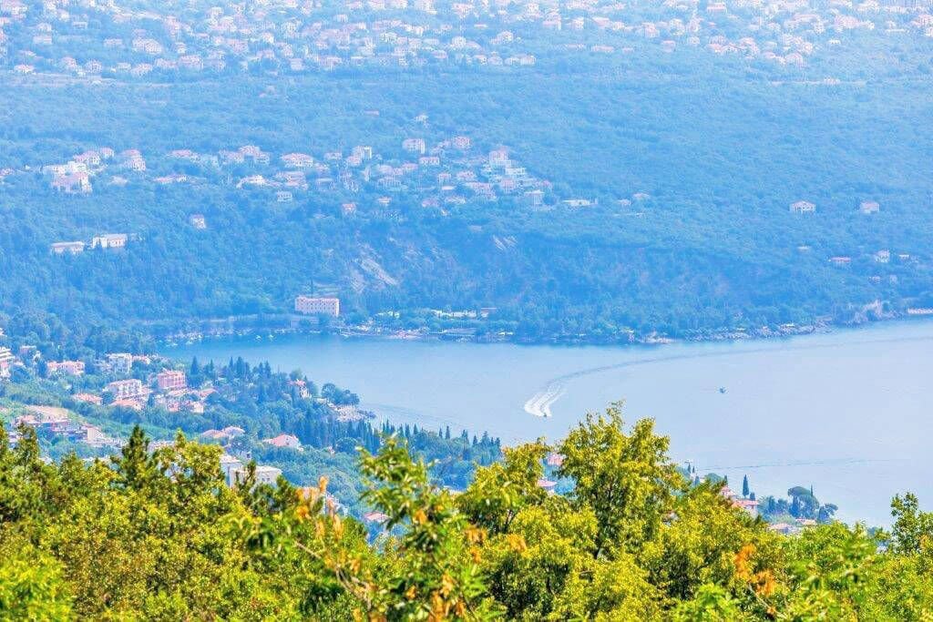 Villa in Grad Opatija, Primorje-Gorski Kotar County, Croatia 2 - 15157341