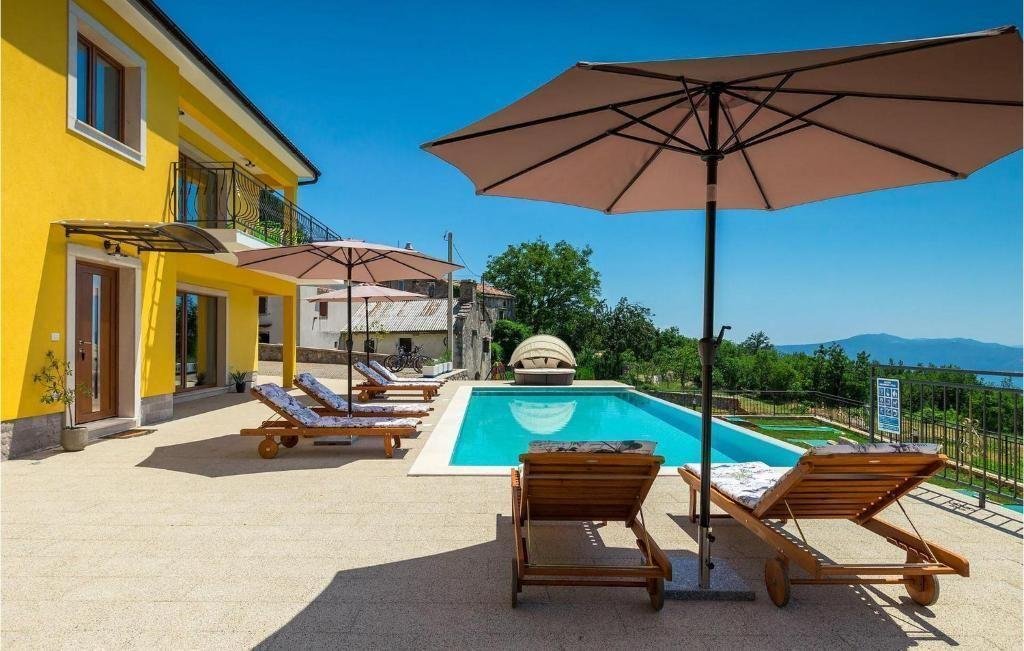 Villa in Opcina Moscenicka Draga, Primorje-Gorski Kotar County, Croatia 3 - 15027534