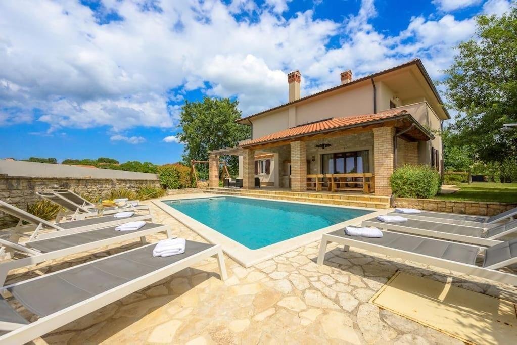 Villa in Bale, Istria County, Croatia 2 - 15013534