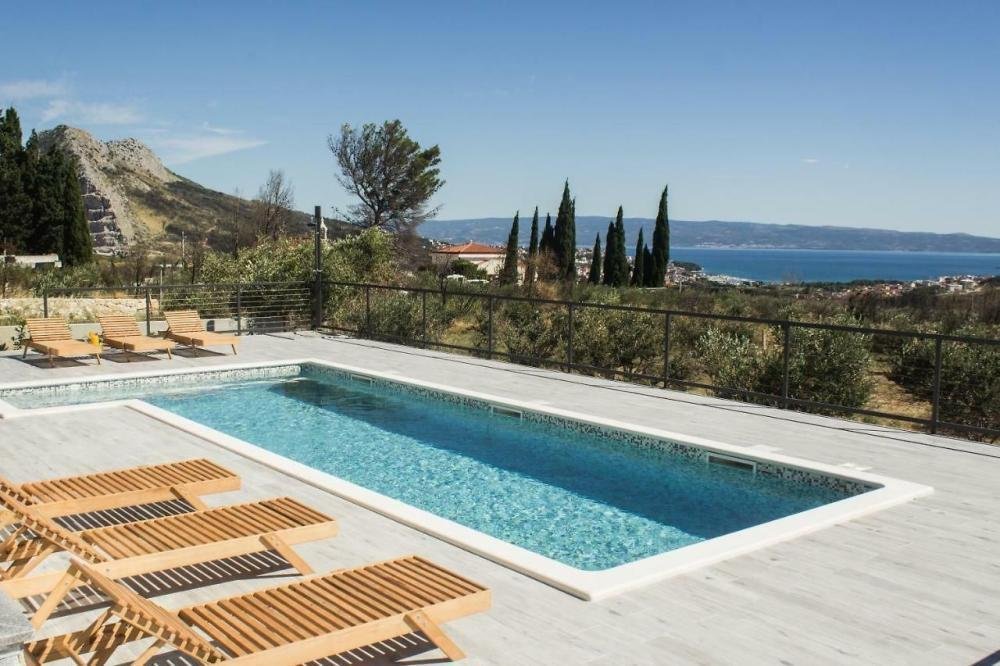Villa in Gradski kotar Grad, Split, Split-Dalmatia County 2 - 14246756