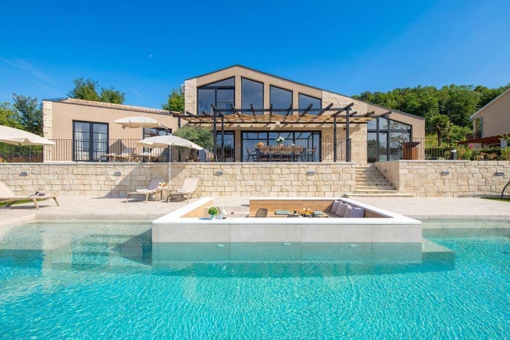 Villa in Grad Pazin, Istria County, Croatia 1 - 14902734