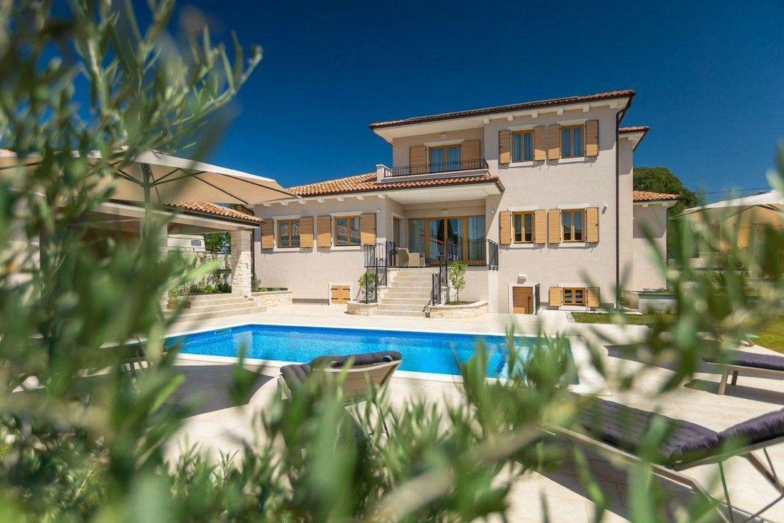 Villa in Rovinj, Istria County, Croatia 1 - 15117742