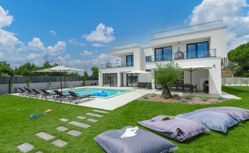 Villa in Banjole, Istria County, Croatia 1