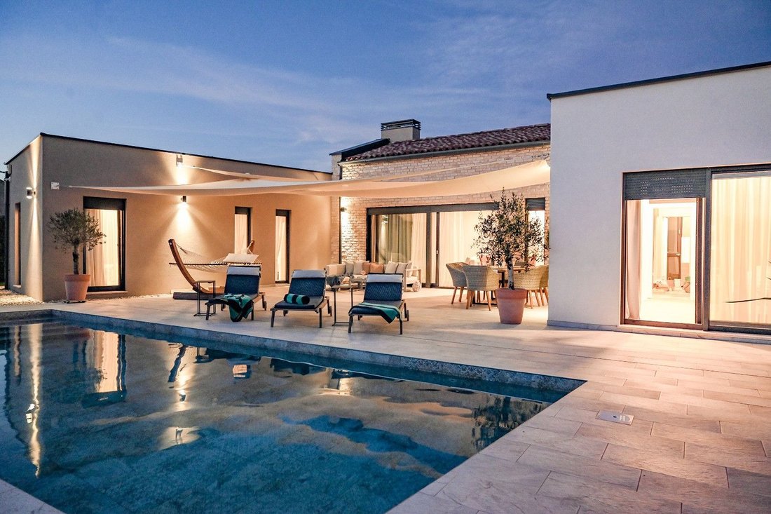Villa in Vodnjan, Istria County, Croatia 2 - 15085162