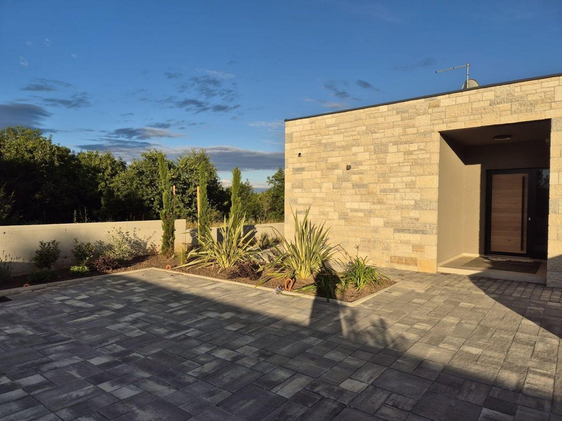 Villa in Rovinj, Istria County, Croatia 4 - 14575210