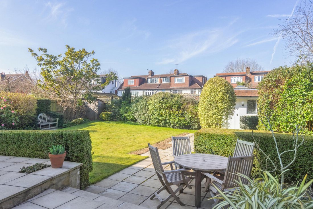 House in West Ealing, Ealing, England 2 - 15377155