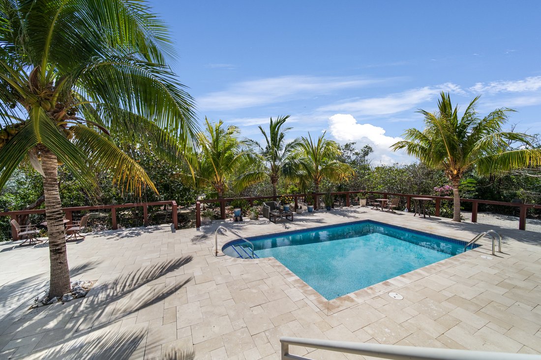 House in Gun Bay, East End, Cayman Islands 4 - 15376011