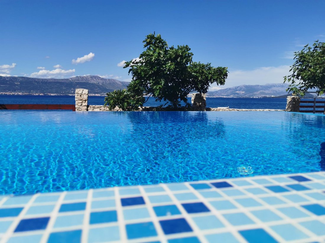Villa in Zedno, Split-Dalmatia County, Croatia 2 - 14422156