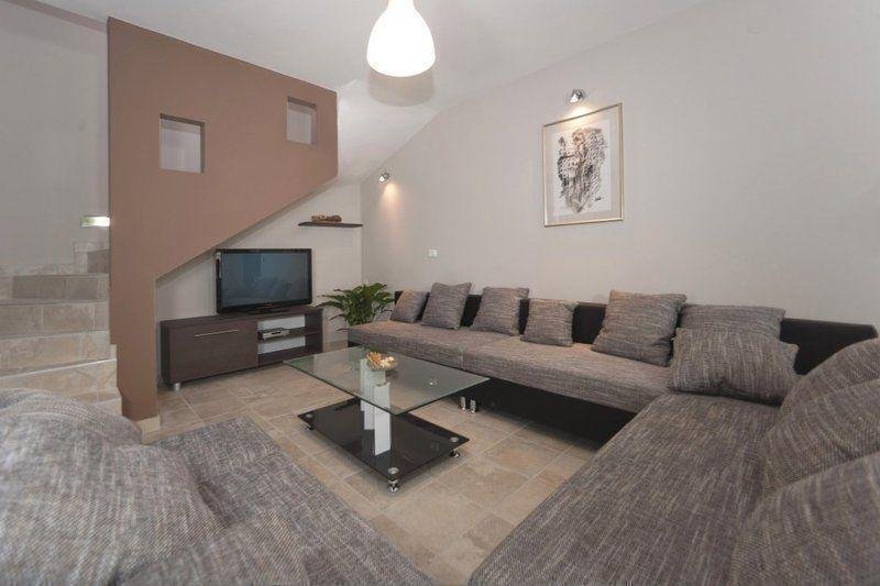Villa in Svetvincenat, Istria County, Croatia 5 - 14747050