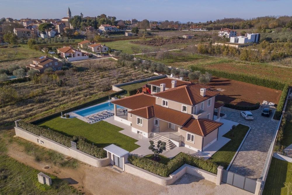 Villa in Deklici, Istria County, Croatia 2 - 14841258
