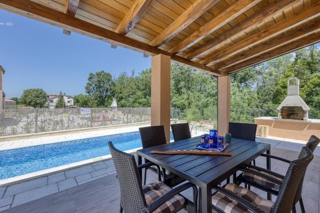 Villa in Tinjan, Istria County, Croatia 3 - 14578951