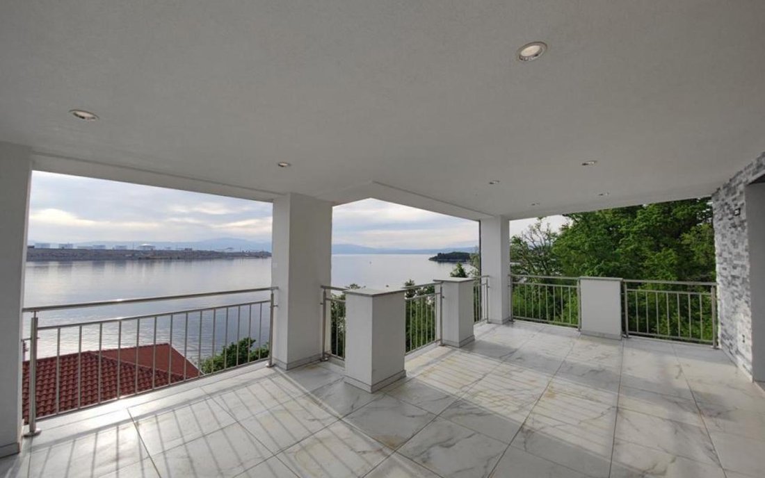 Villa in Omisalj, Primorje-Gorski Kotar County, Croatia 4 - 14627951