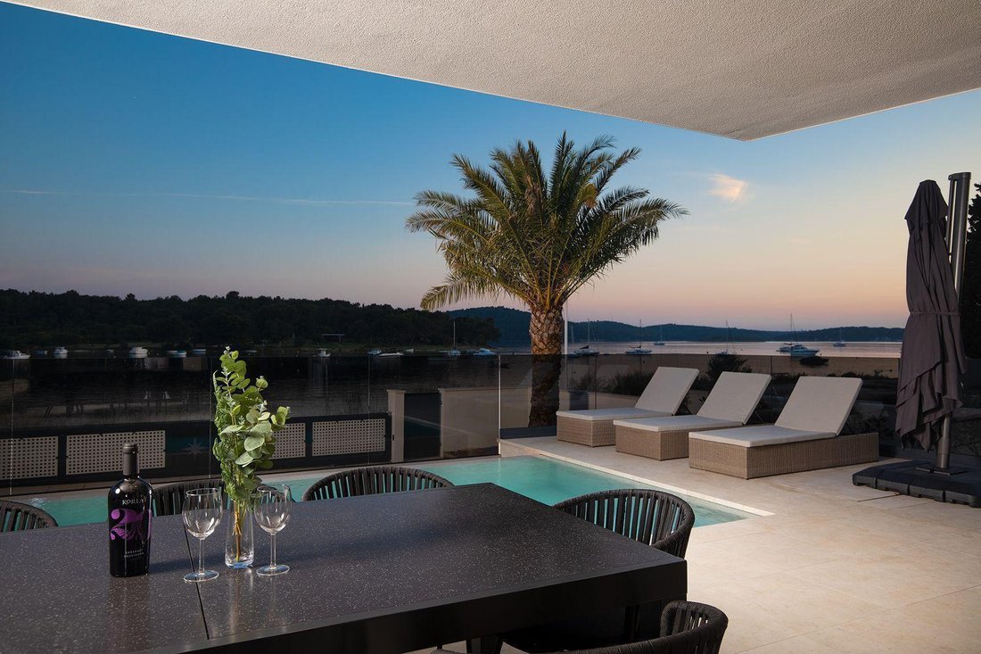 Villa in Medulin, Istria County, Croatia 3 - 14504157
