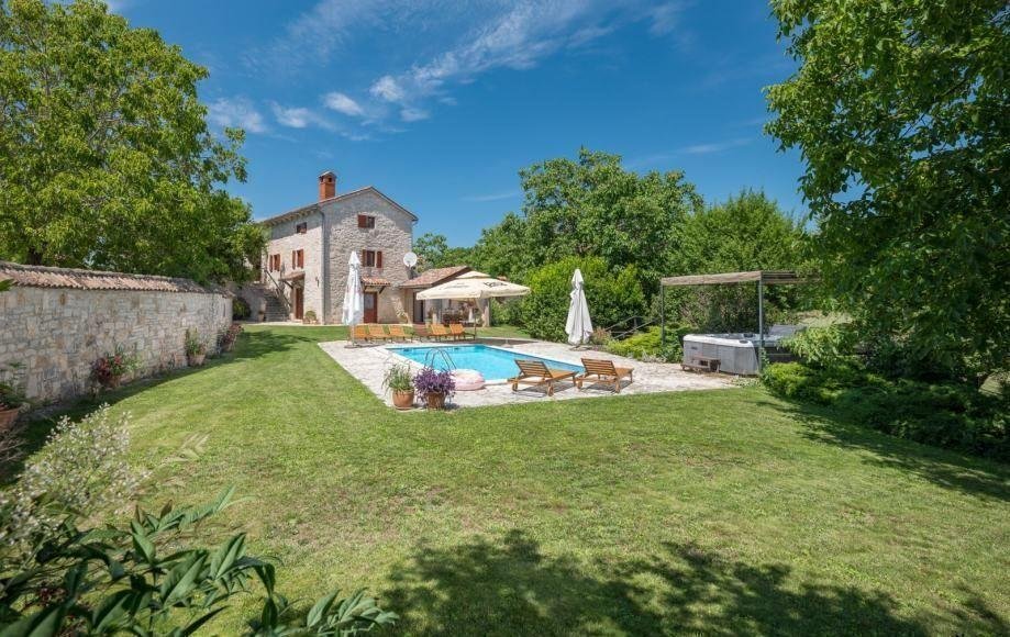 Villa in Porec, Istria County, Croatia 1 - 13882444