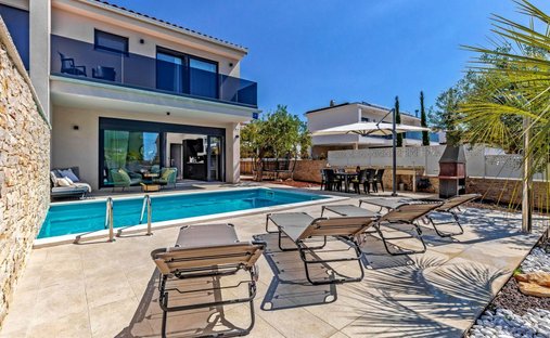 Villa in Fazana, Istria County, Croatia 1