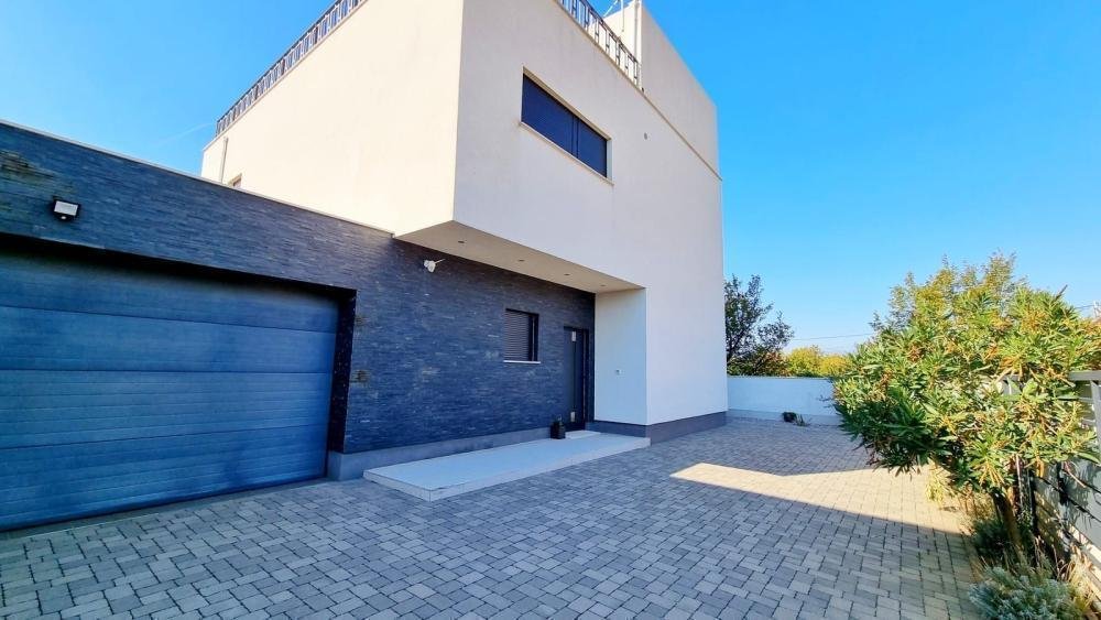 Villa in Grad Kraljevica, Primorje-Gorski Kotar County, Croatia 4 - 14459004