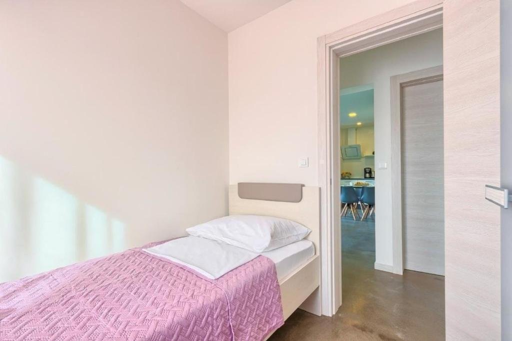 Mjesni odbor Kastanjer, Grad Pula, Istria County 2 - 14704147