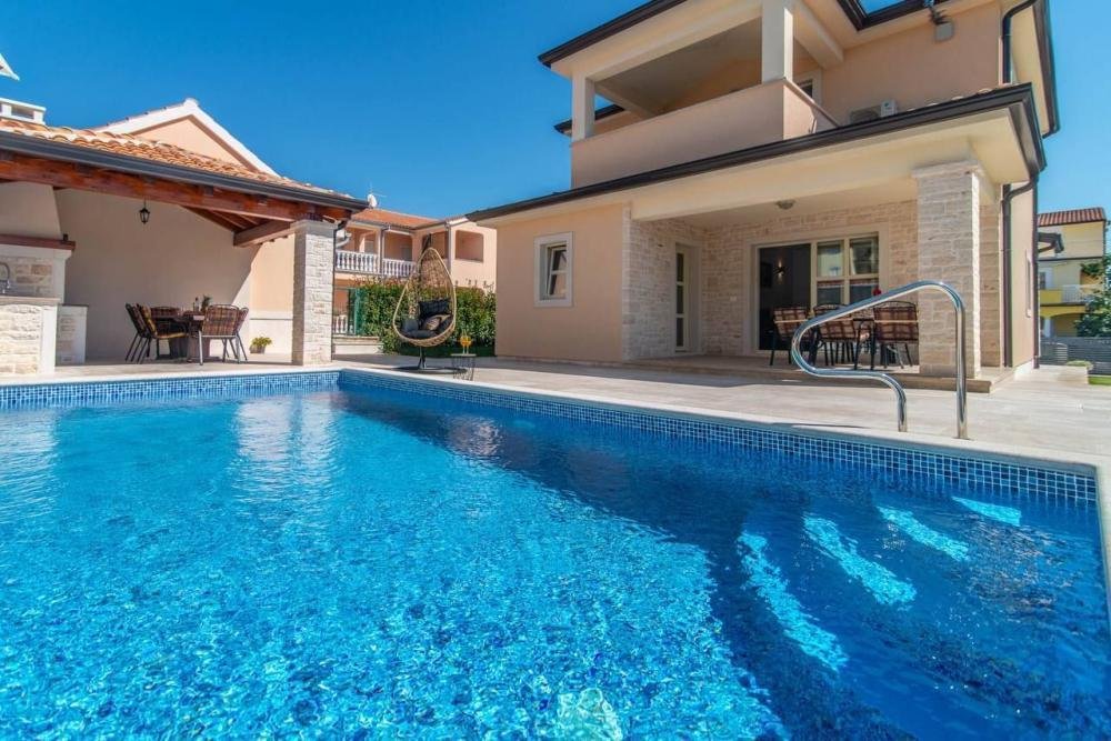 Villa in Porec, Istria County, Croatia 3 - 14233011