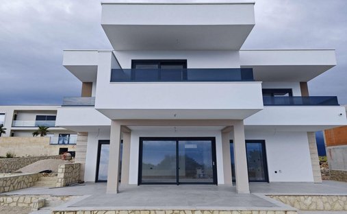 Villa in Novalja, Croatia 1