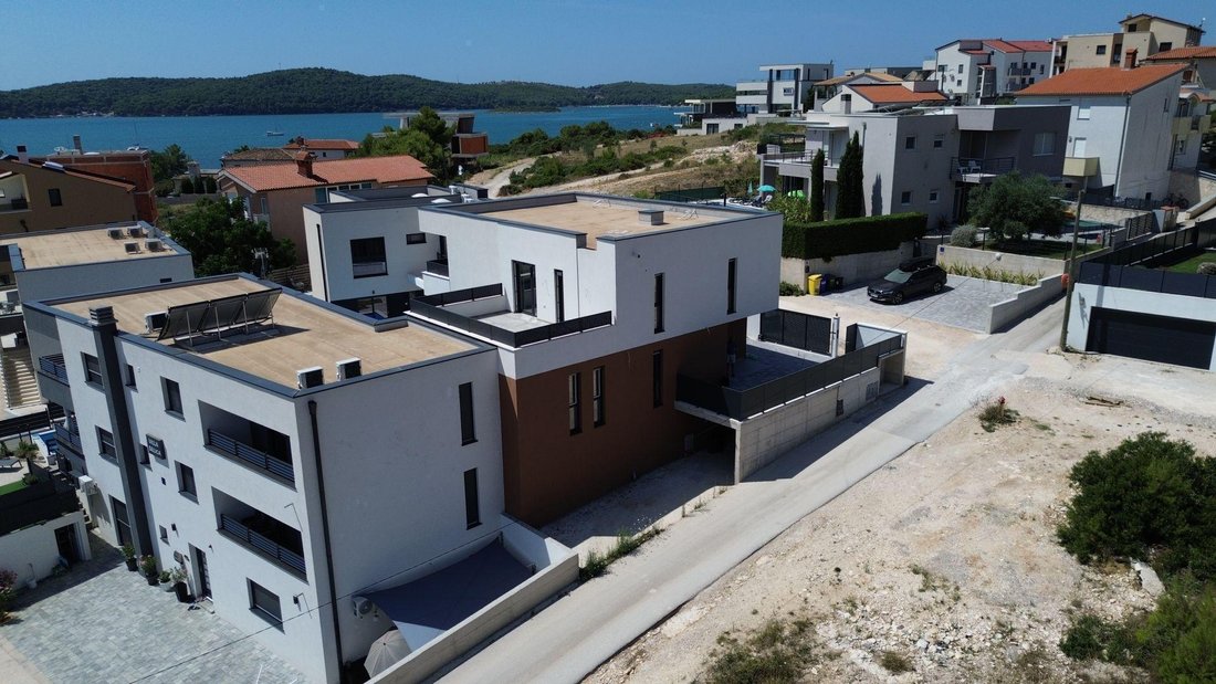 Villa in Medulin, Istria County, Croatia 2 - 13036045