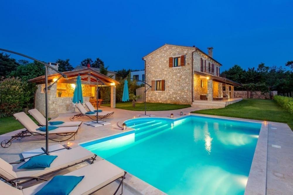 Villa in Svetvincenat, Istria County, Croatia 1 - 12251220