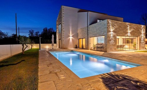 Villa à Svetvinčenat, Istrie, Croatie 1