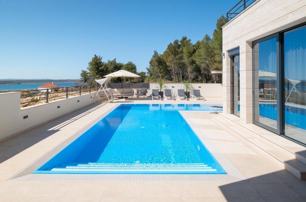 Villa in Opcina Razanac, Zadar County, Croatia 3 - 14266937