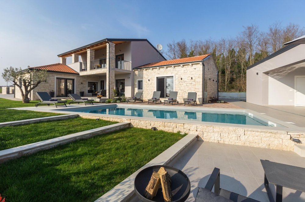 Villa in Porec, Istria County, Croatia 1 - 12936754