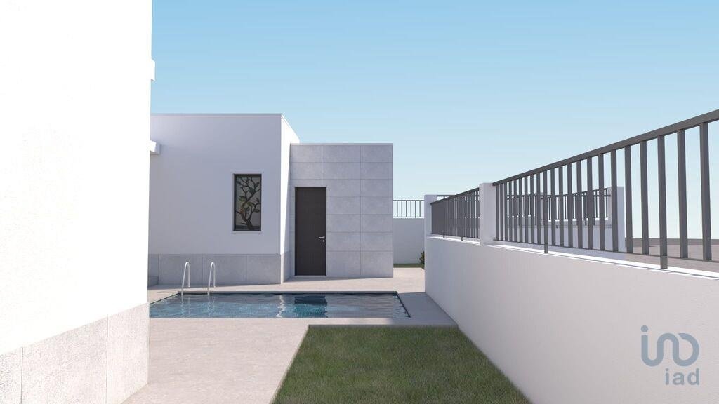 Townhouse in Barreiro e Lavradio, Setubal, Portugal 2 - 15378318