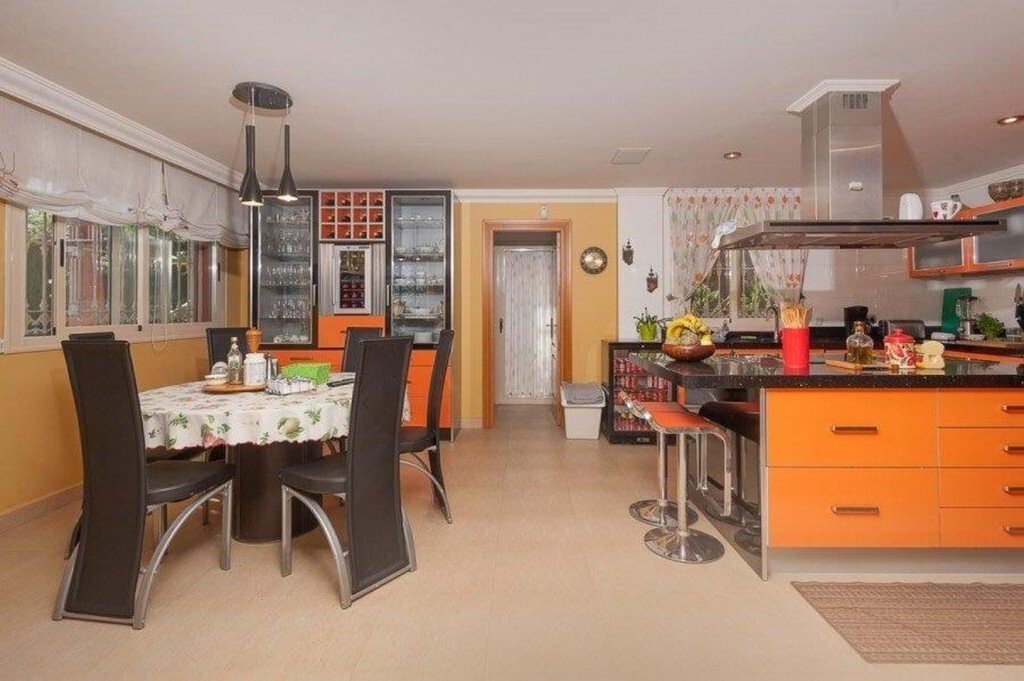 Villa in Torremolinos, Andalusia, Spain 4 - 15376946